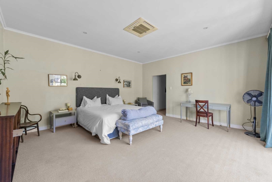 4 Bedroom Property for Sale in Camps Bay Western Cape